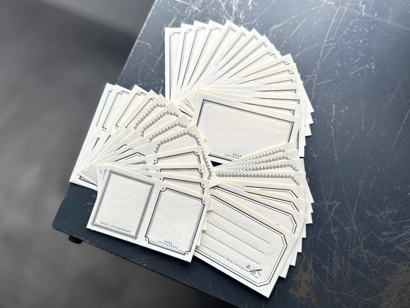 LETTERPRESS sticker set Bronze / Black (36 pieces each)