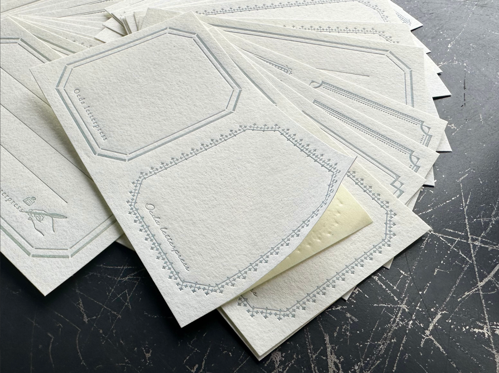 限定色 LETTERPRESS sticker set Sage green ＆ Pale blue （各36枚入り）