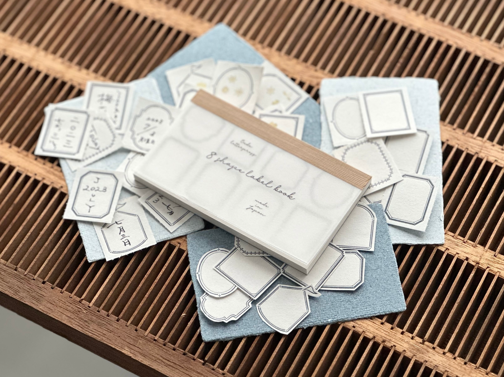 【活版印刷】8shape label book【Frame/Darkblue】