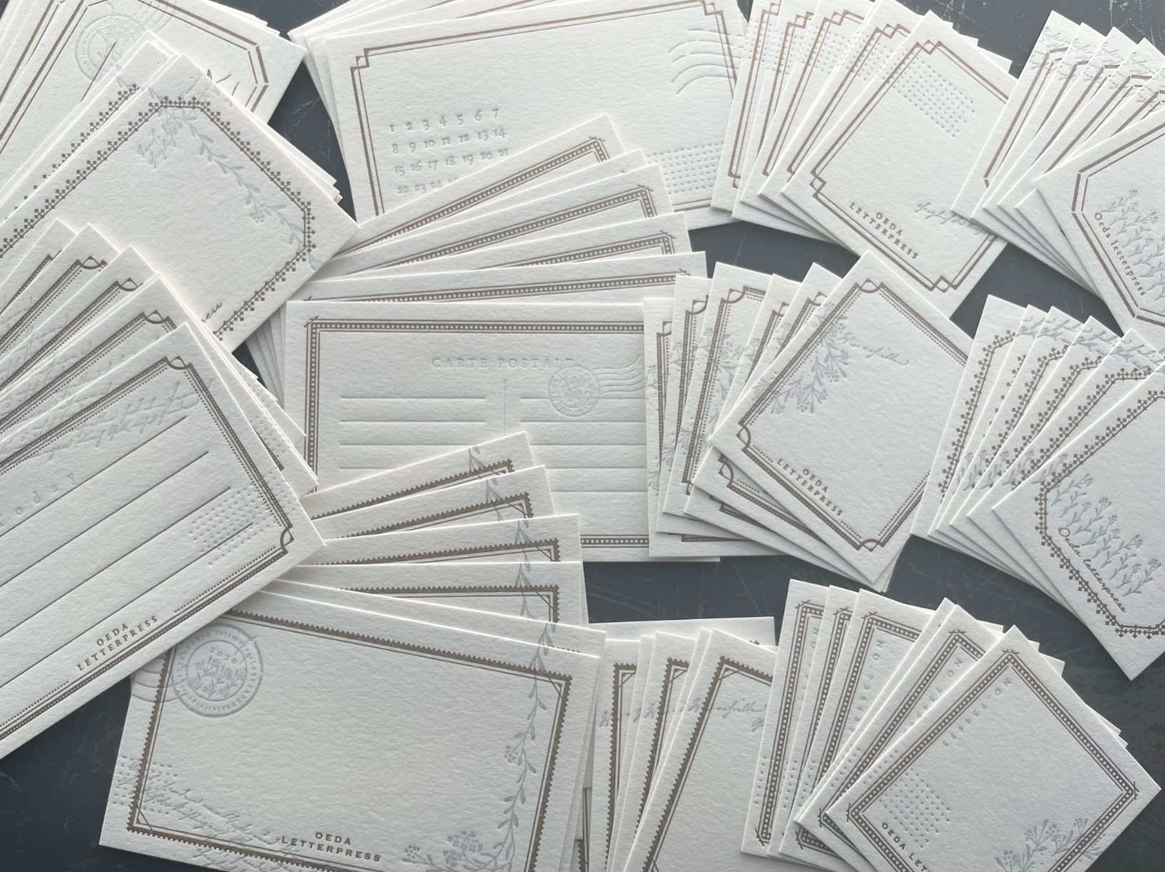 [Letterpress printing] Assorted card box / mellow silver (12 types of cards x 6 cards, total of 72 cards)