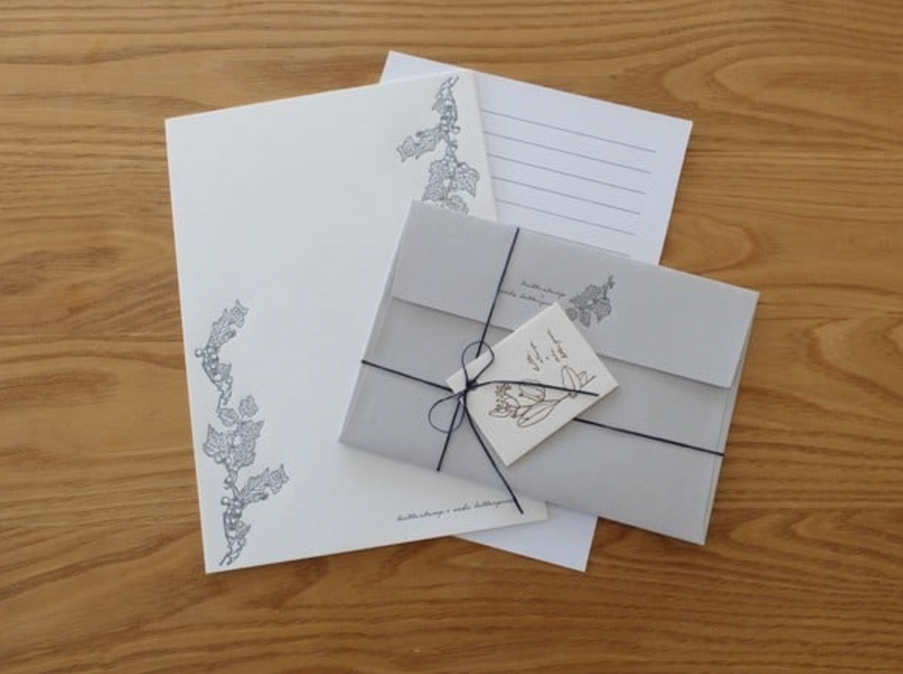 OEDA LETTERPRESS Letter Set - Wild Berry