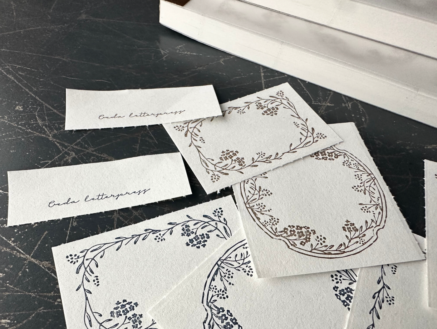 OEDA LETTERPRESS 3 Pattern Label Book - Noble Bronze & Dark Blue