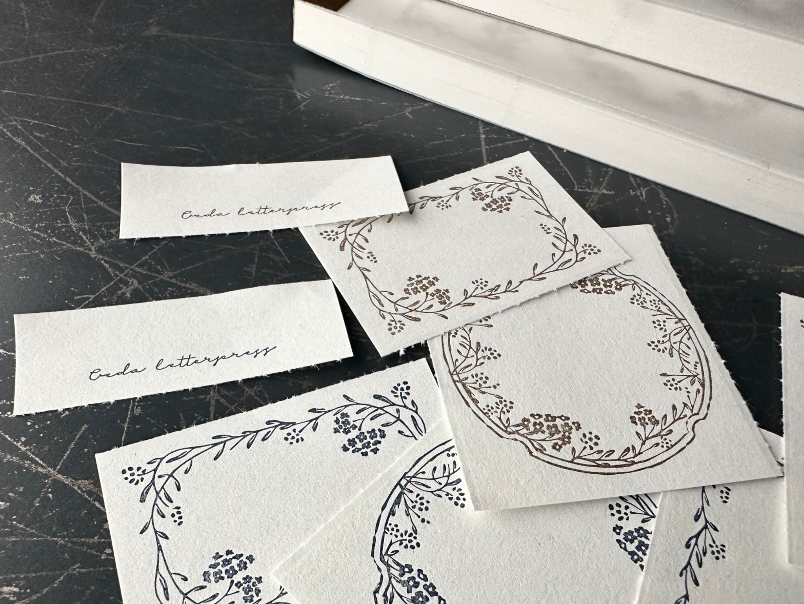 "NEW" 3pattern labelbook Noble [Bronze&amp;Dark Blue]