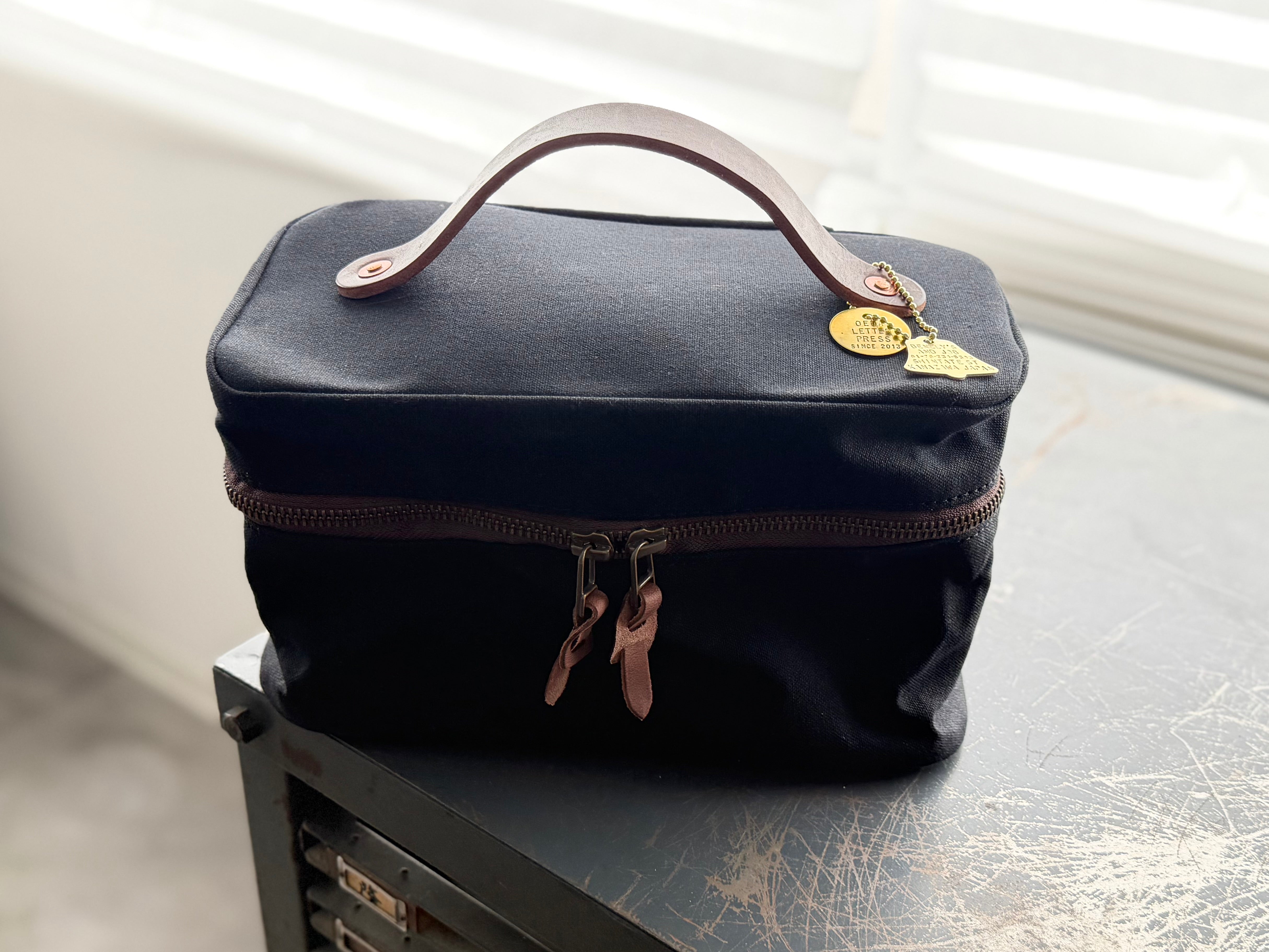 M5 DIARY LEATHER COVER [Dark brown]