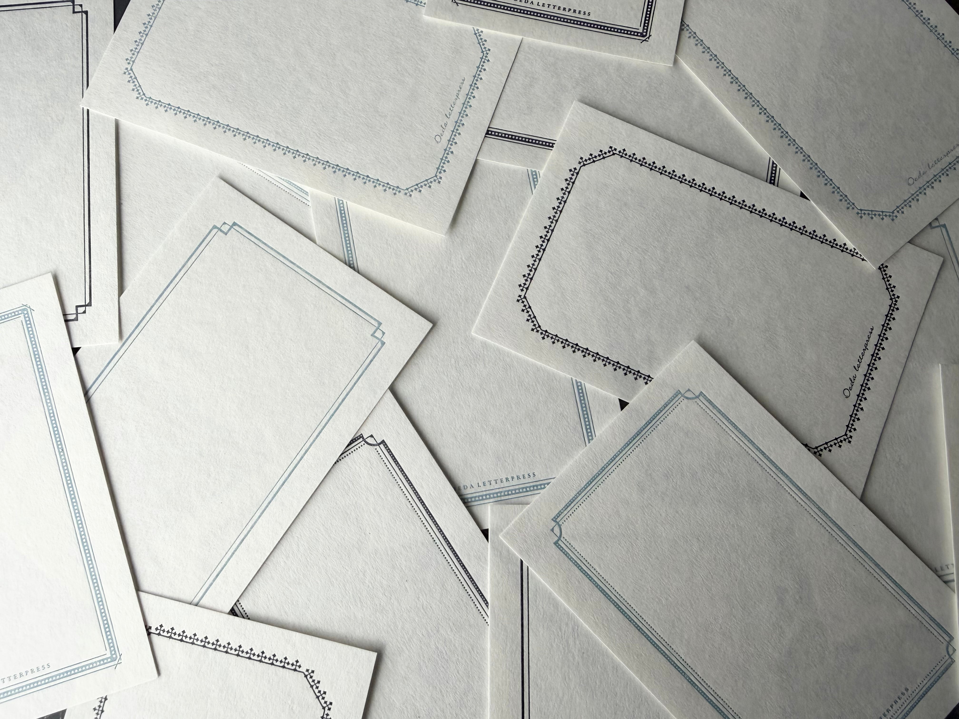 Large frame card set 【Pale blue＆Dark blue / Red&amp;Bronze 】